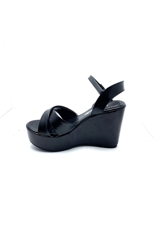 Pierre Cardin Kadın Dolgu Bilekten Bağcıklı Sandalet  Siyah PC-51860